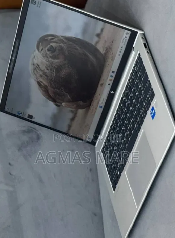 New Laptop HP EliteBook 840 G9 16GB Intel Core i7 SSD 512GB