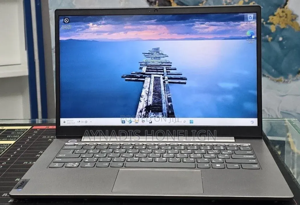 New Laptop Lenovo ThinkBook 13 8GB Intel Core i5 SSD 512GB