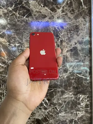 Apple iPhone SE (2020) 64 GB Red