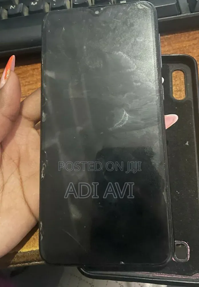 Samsung Galaxy M10 32 GB Black