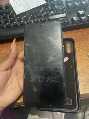 Samsung Galaxy M10 32 GB Black