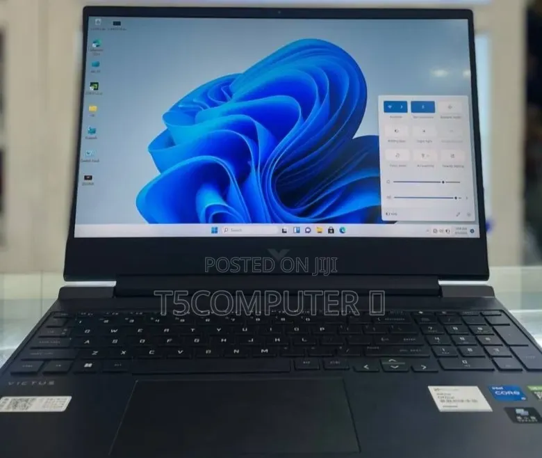 New Laptop HP Victus 16 16GB Intel Core i5 SSD 512GB