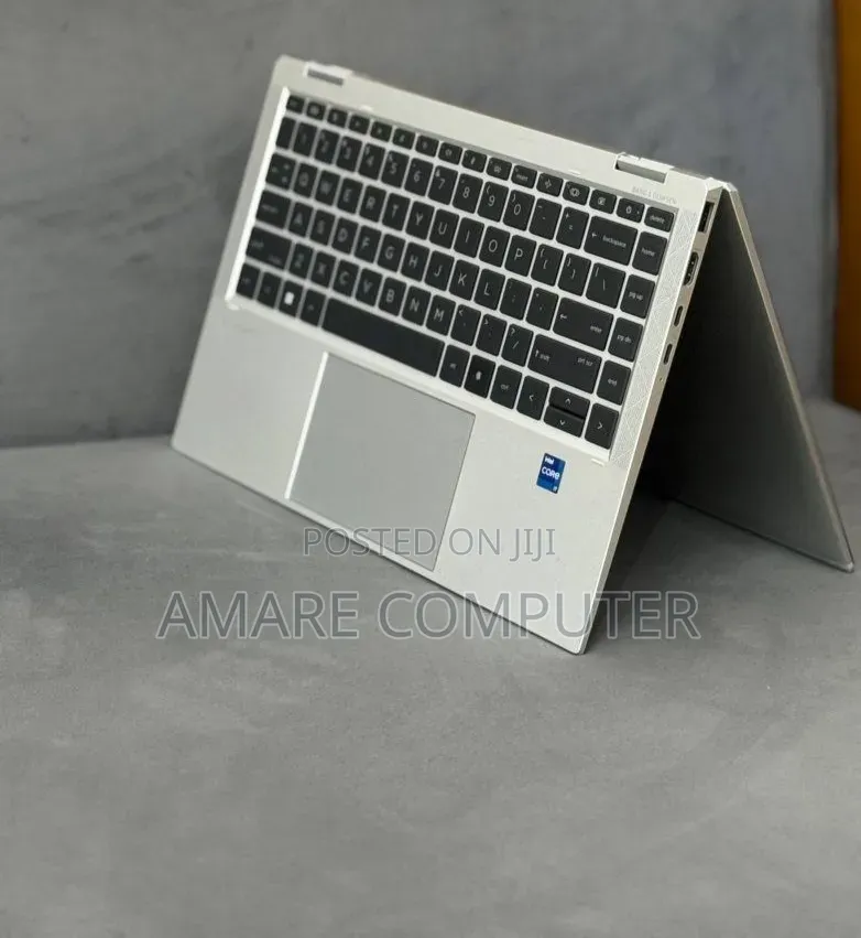 New Laptop HP EliteBook 1040 G8 16GB Intel Core i7 SSD 512GB