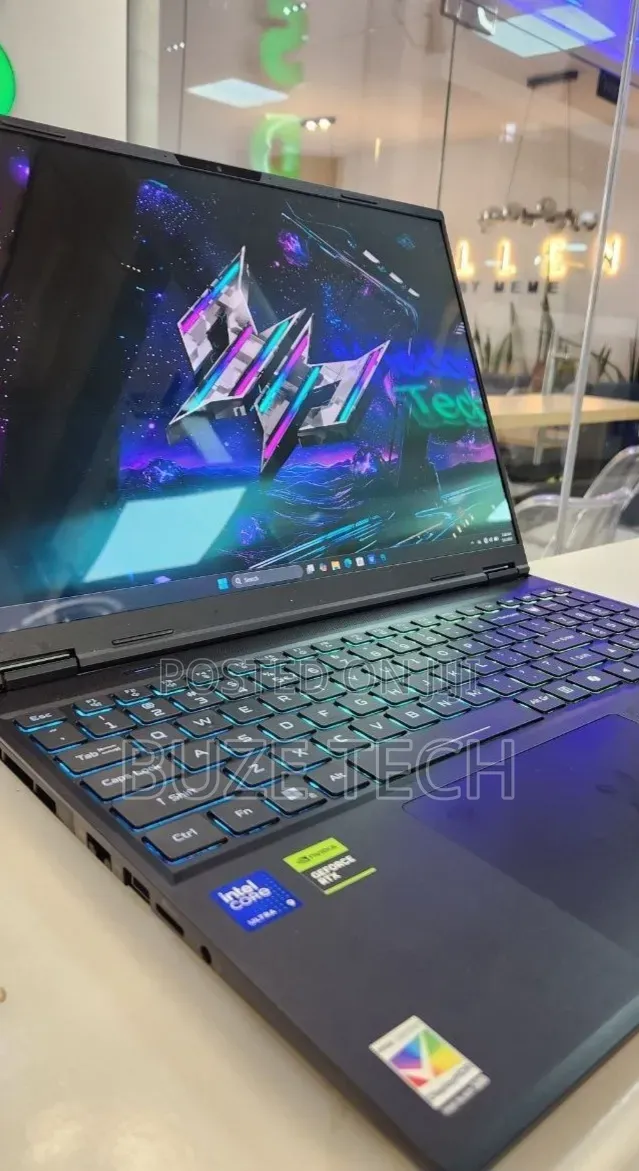 New Laptop Acer Predator Helios Neo 16 32GB Intel Core Ultra 9 SSD 1T