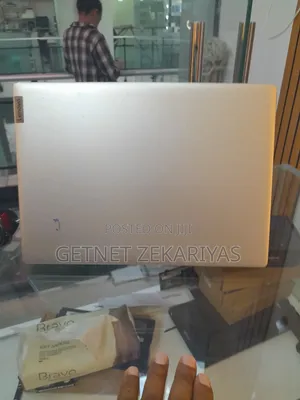 New Laptop Lenovo IdeaPad 110 4GB AMD A6 SSD 72GB