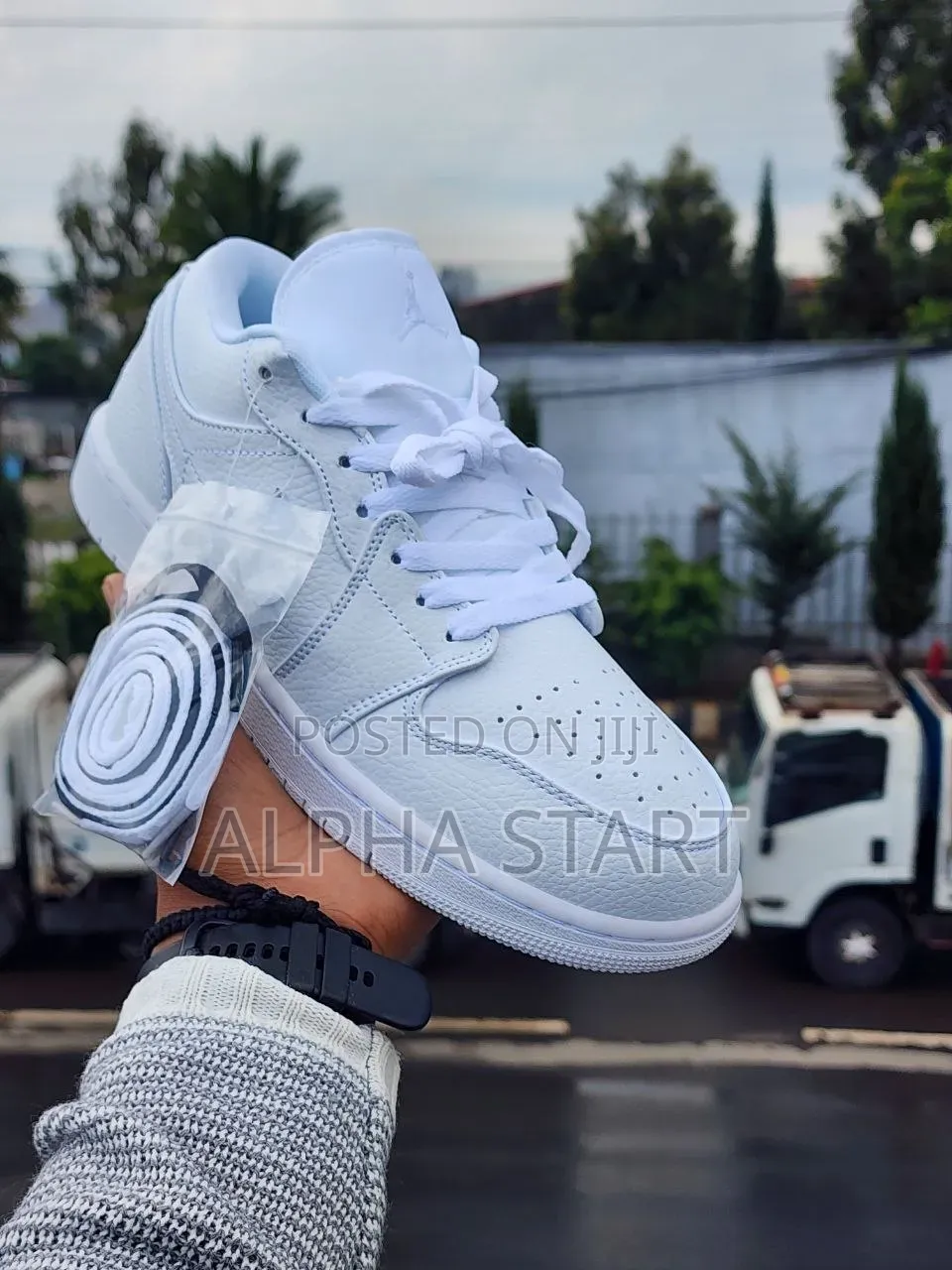Jordan 1 Low Full White Lather Shoes Made in Vietnam