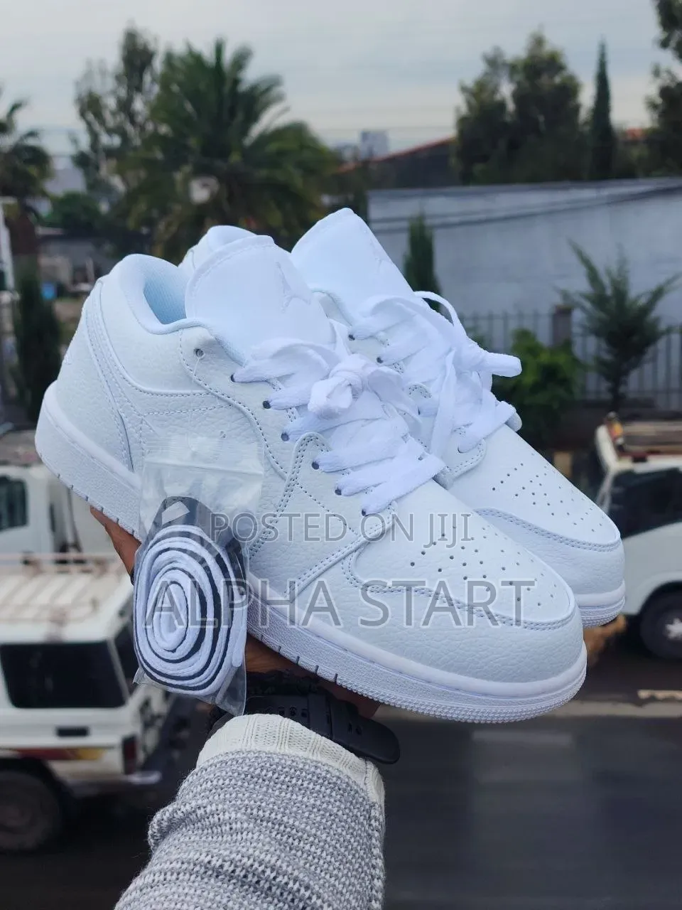 Jordan 1 Low Full White Lather Shoes Made in Vietnam