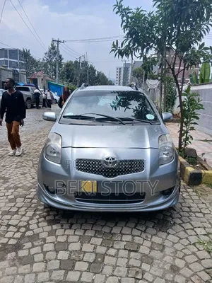 Toyota Yaris 2006 Silver