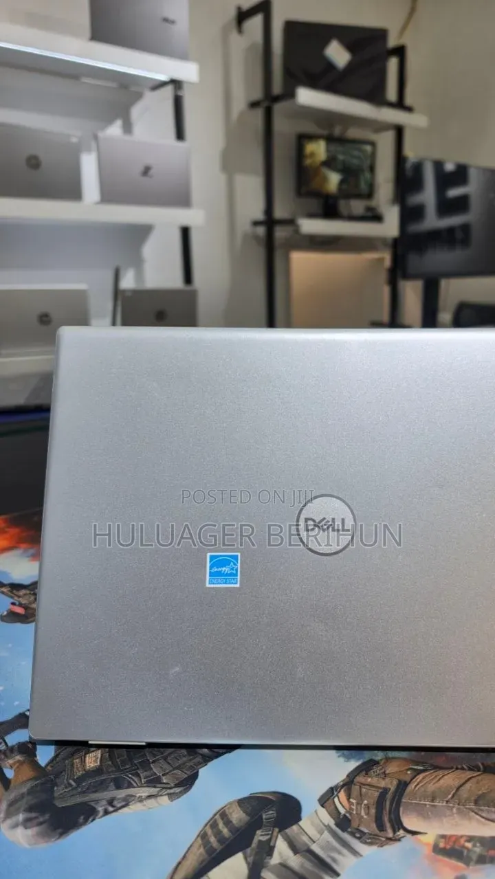 New Laptop Dell Inspiron 15 16GB Intel Core i7 SSD 512GB