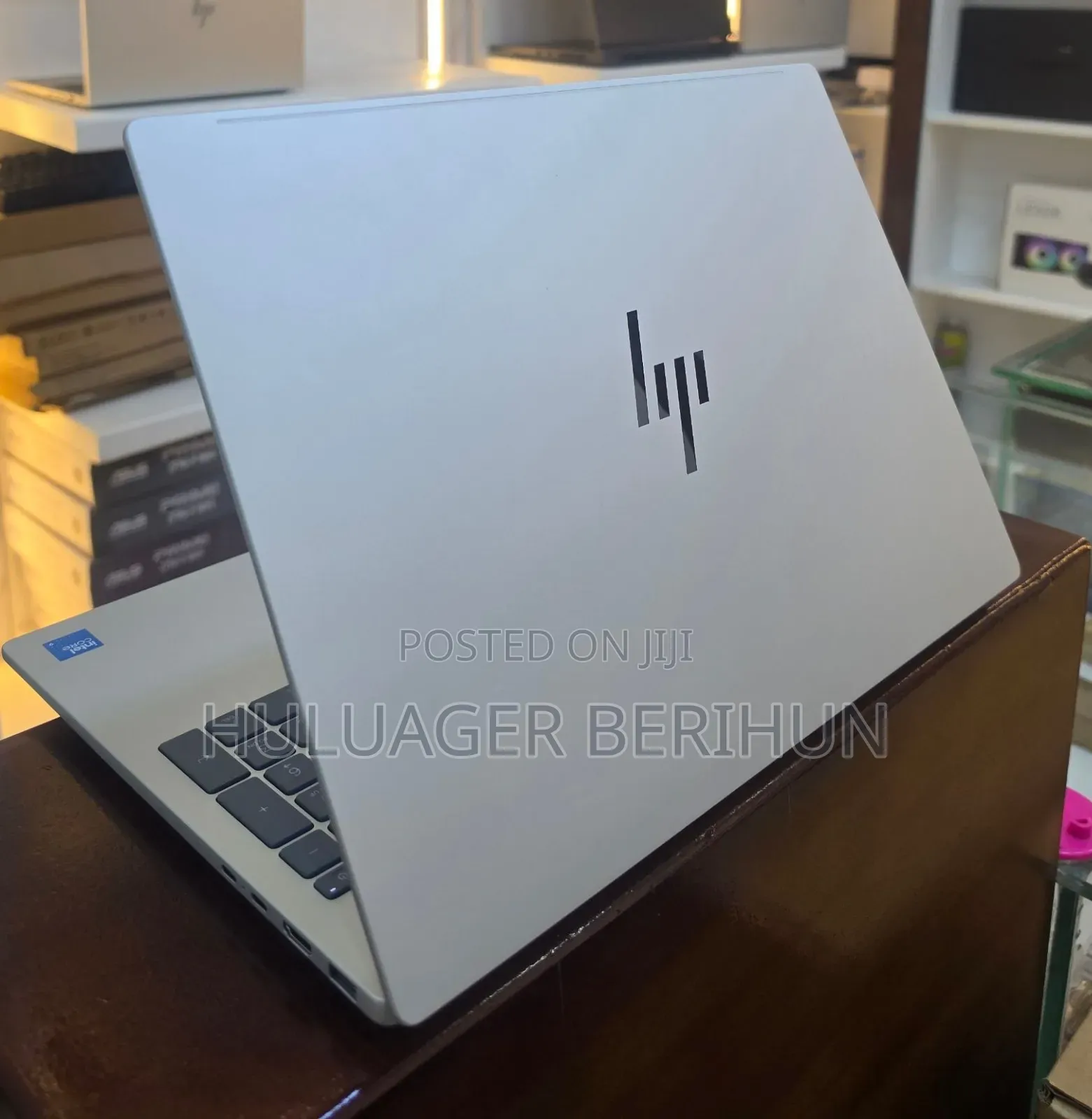 New Laptop HP OmniBook Ultra Flip 16" 16GB Intel Core i9 SSD 1T