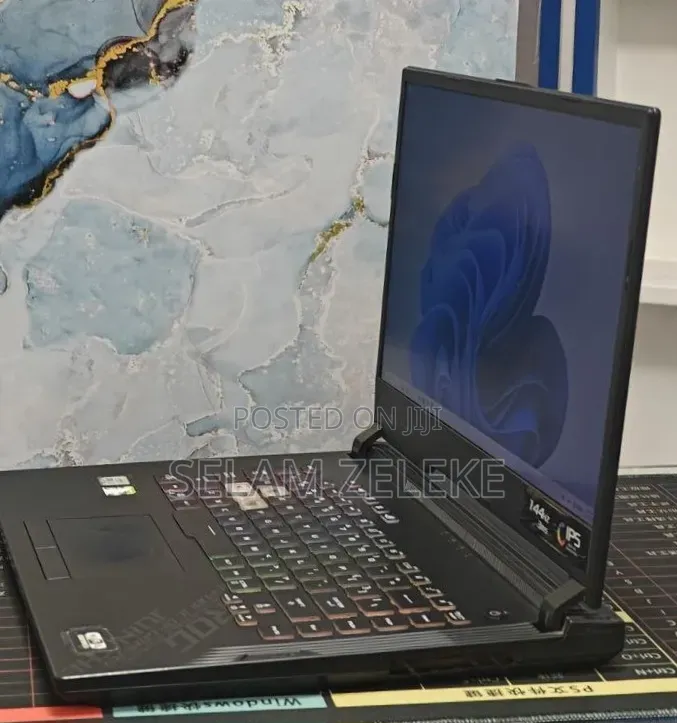New Laptop Asus 16GB Intel Core i7 SSD 512GB