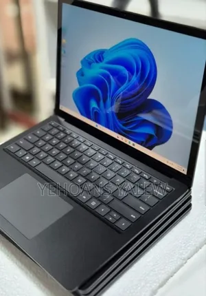 New Laptop Microsoft Surface Laptop 3 16GB Intel Core i7 SSD 256GB