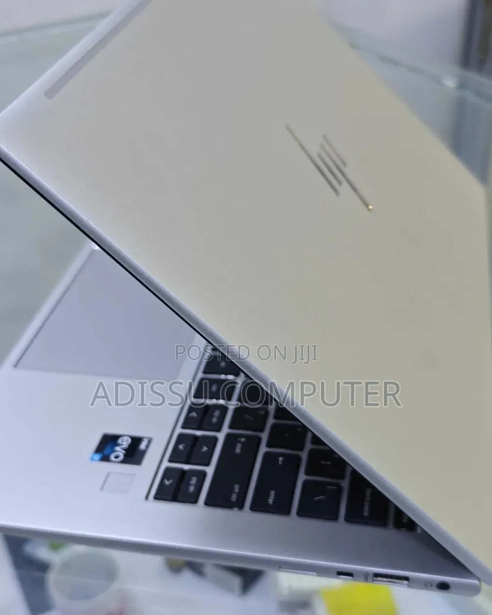 New Laptop HP EliteBook 840 16GB Intel Core i5 SSD 512GB