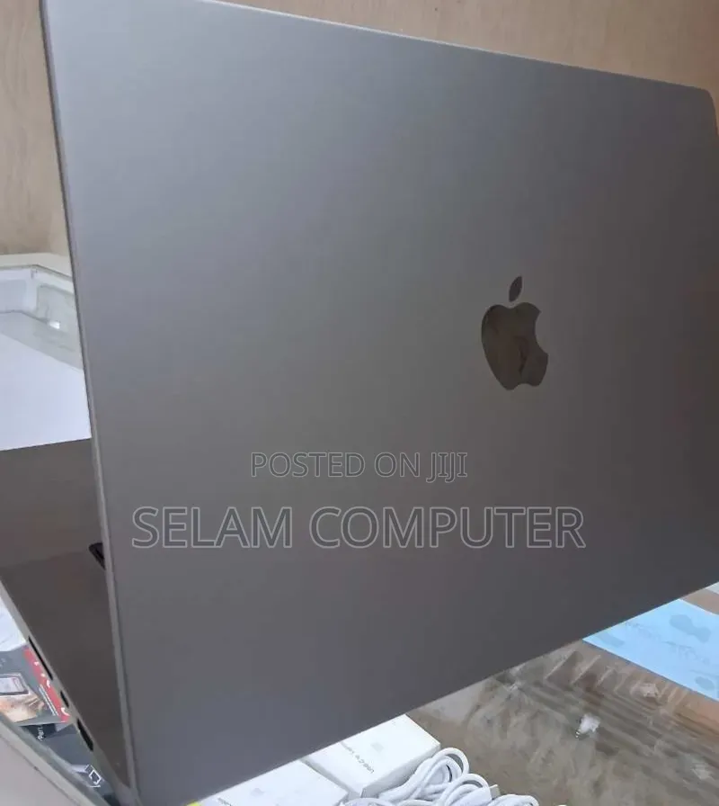 Laptop Apple MacBook Pro 2021 M1 16GB Apple M1 SSD 512GB