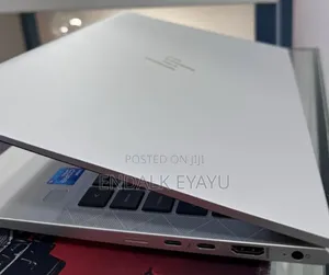 New Laptop HP EliteBook 840 G8 16GB Intel Core i5 SSD 512GB
