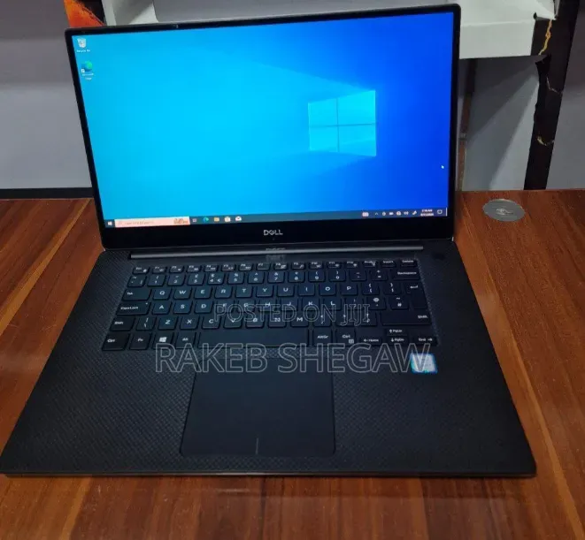 New Laptop Dell XPS 15 16GB Intel Core i7 SSD 512GB