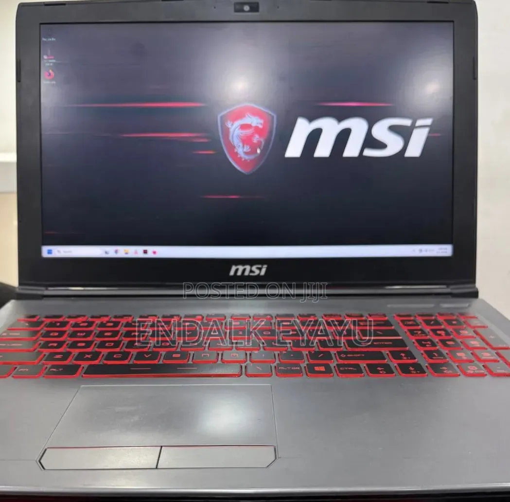 New Laptop MSI 16GB Intel Core i5 SSD 512GB