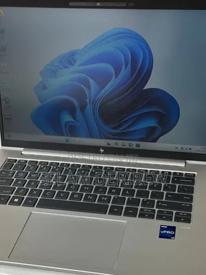 New Laptop HP EliteBook 840 G10 16GB Intel Core i7 SSD 512GB