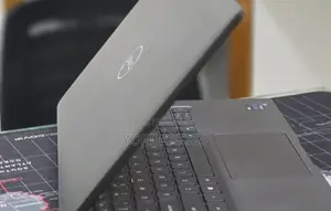 New Laptop Dell Latitude 5310 16GB Intel Core i5 SSD 512GB