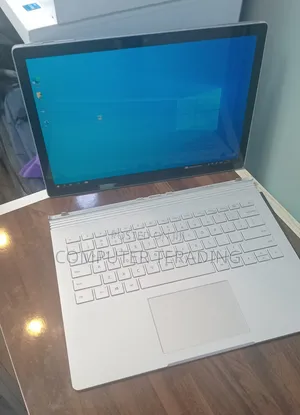 New Laptop Microsoft Surface Book 2 16GB Intel Core i7 SSD 512GB