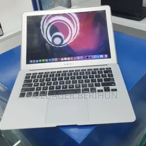 New Laptop Apple MacBook Air 2017 8GB Intel Core i7 SSD 128GB