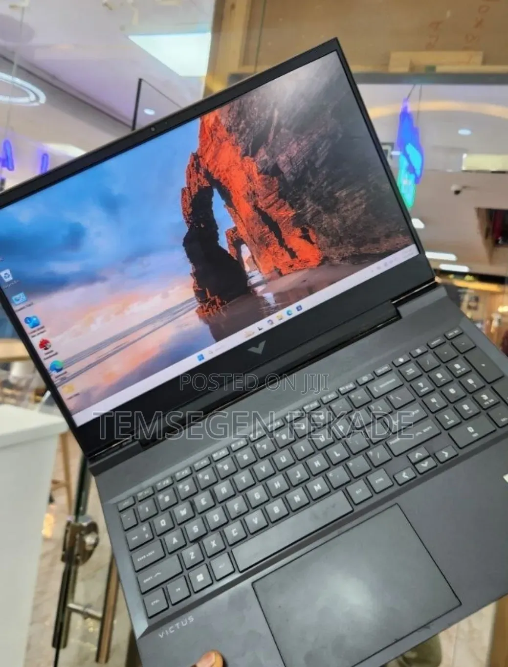 New Laptop HP Victus 16 16GB Intel Core i7 SSD 512GB