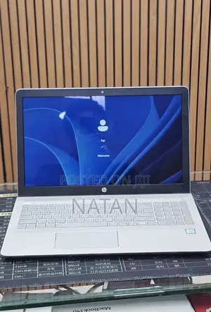 New Laptop HP Pavilion 15 8GB Intel Core i5 HDD 1T