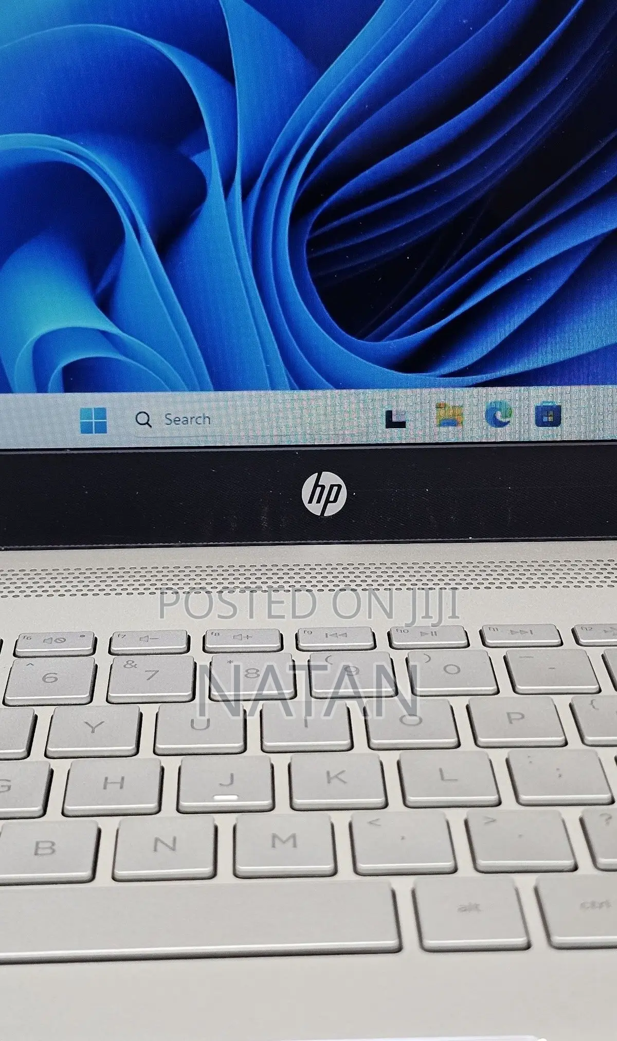 New Laptop HP Pavilion 15 8GB Intel Core i5 HDD 1T