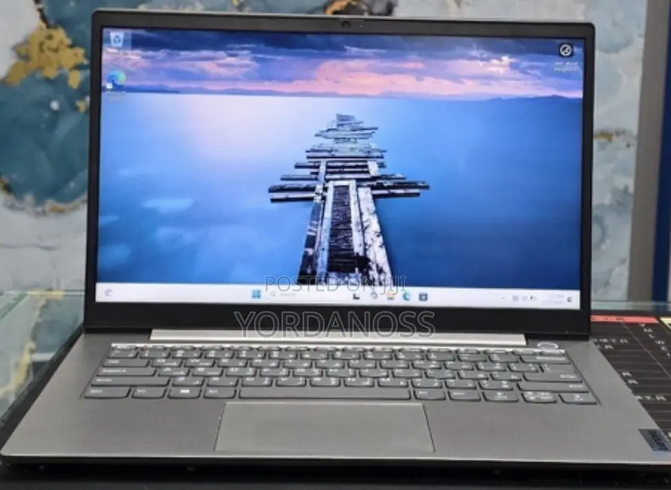 New Laptop Lenovo ThinkBook 13 8GB Intel Core i5 SSD 512GB