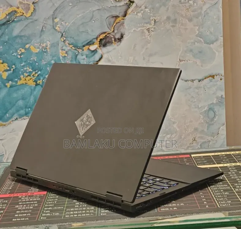 New Laptop HP Omen 16 16GB Intel Core i7 SSD 512GB