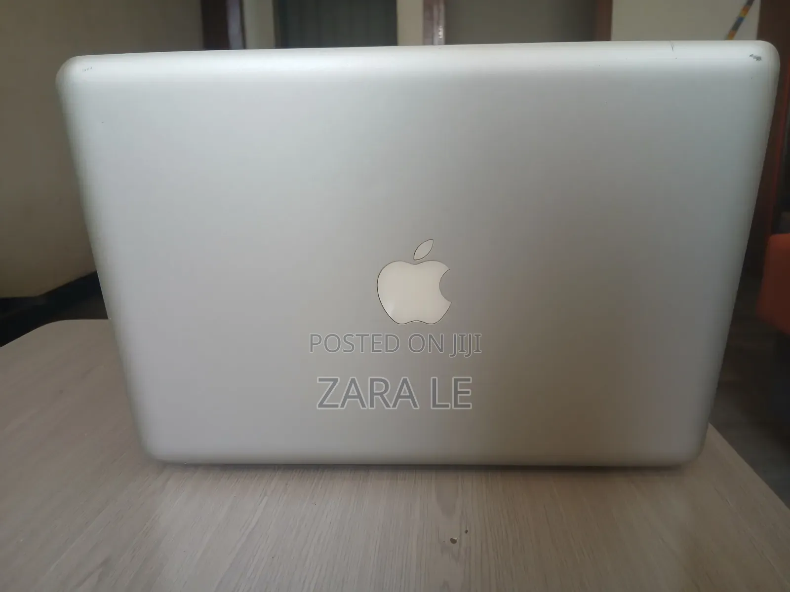 Laptop Apple MacBook 2011 8GB Intel Core i5 HDD 1T