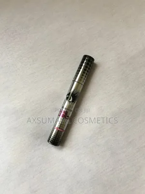 Volume Clubbing Mascara