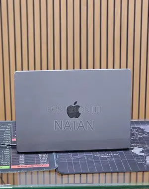 New Laptop Apple MacBook Pro 2021 M1 16GB Apple M1 Pro SSD 512GB