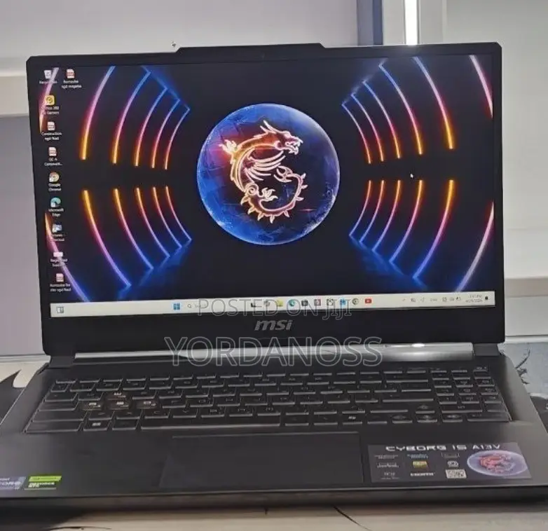 New Laptop MSI Cyborg 15 16GB Intel Core i7 SSD 1T