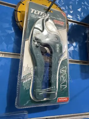 Total Tools PVC Pipe Cutter, Model THT53425, Designed