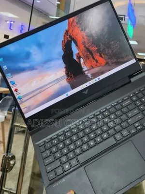 New Laptop HP Victus 16 16GB Intel Core i7 SSD 512GB