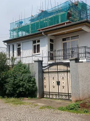 Furnished 6bdrm House in የግል, Nifas Silk-Lafto for sale