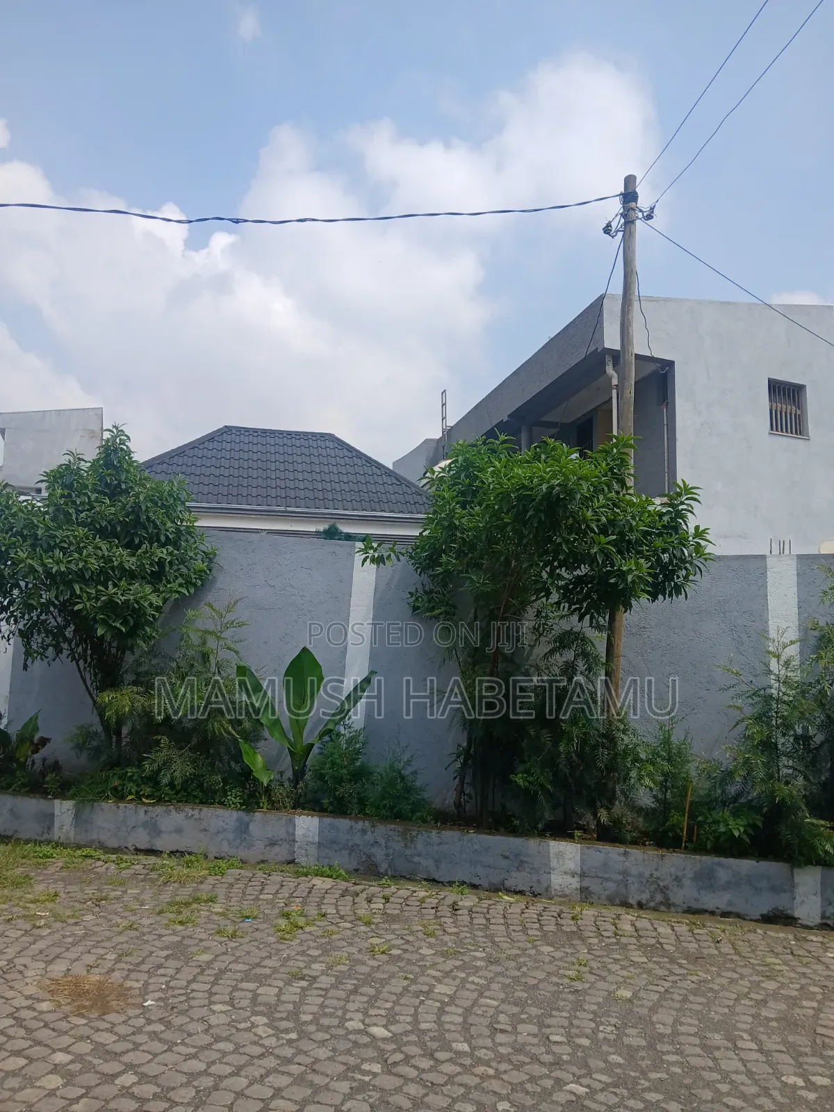 Furnished 8bdrm Villa in 210ካሬ ቪላ, Nifas Silk-Lafto for sale
