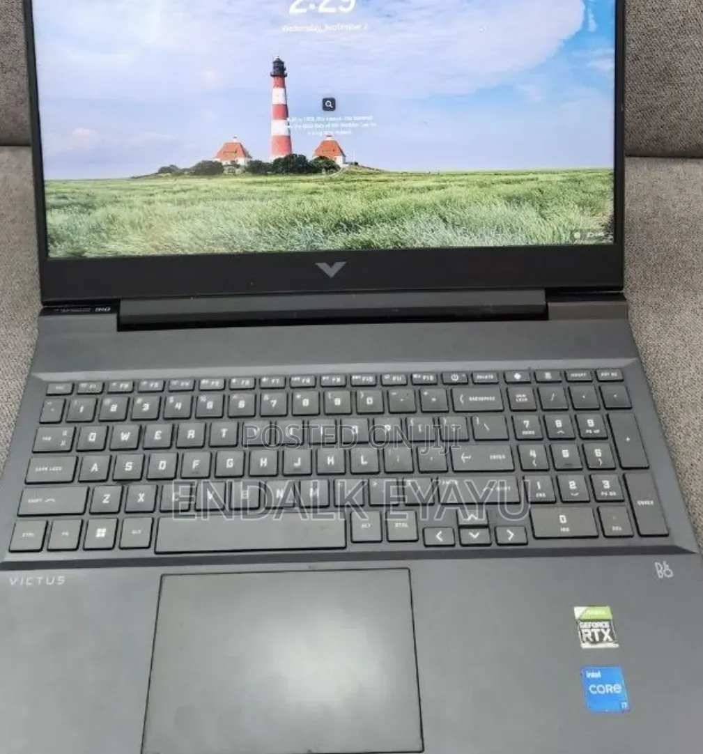New Laptop HP Victus 16 16GB Intel Core i7 SSD 512GB