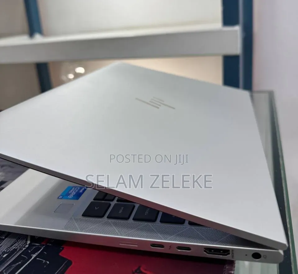 New Laptop HP 16GB Intel Core i5 SSD 512GB