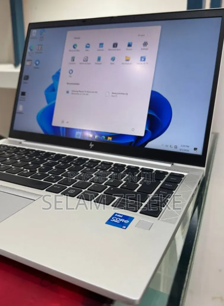 New Laptop HP 16GB Intel Core i5 SSD 512GB