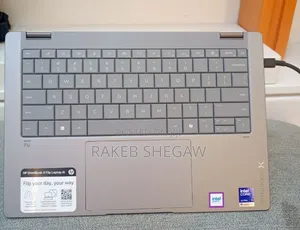 New Laptop HP OmniBook 5 14" 16GB Intel Core i7 SSD 1T