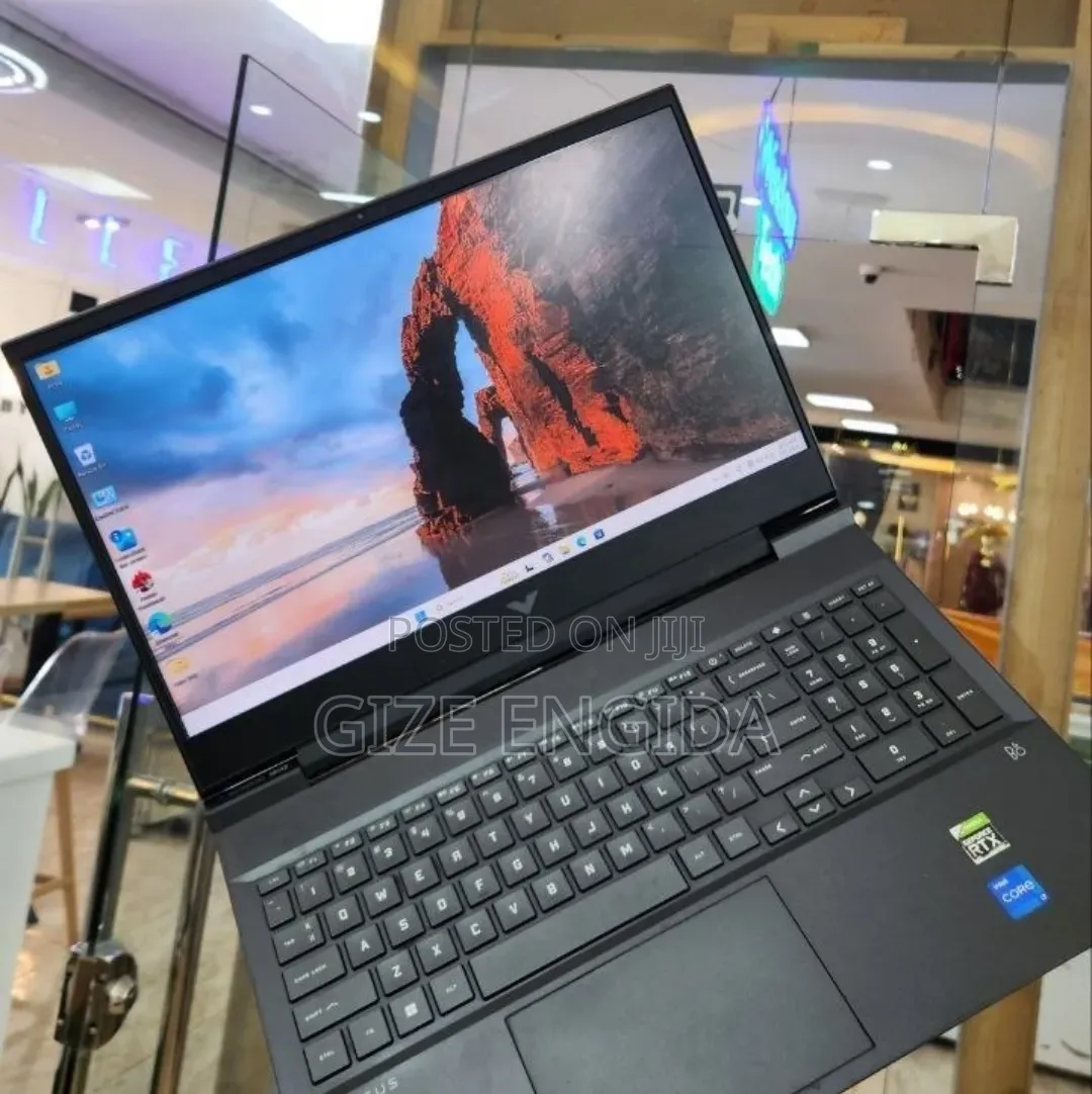 New Laptop HP Victus 15 16GB Intel Core i7 SSD 512GB