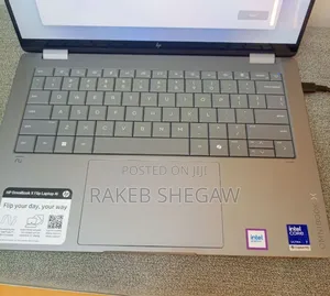 New Laptop HP OmniBook 5 14" 16GB Intel Core i7 SSD 1T