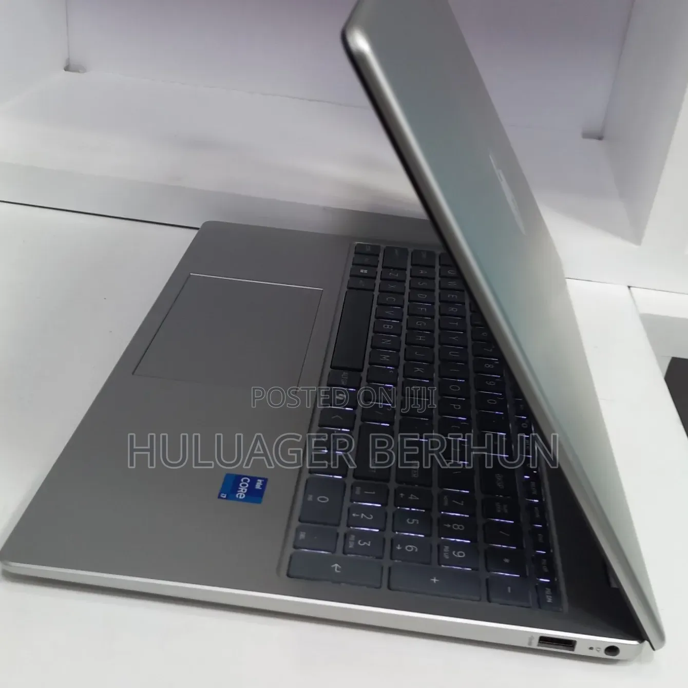 New Laptop HP Stream Notebook 16GB Intel Core i7 SSD 512GB