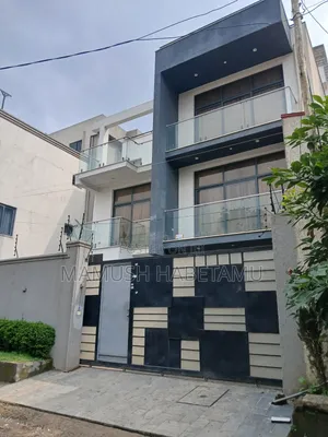 Furnished 8bdrm Townhouse/Terrace in የግል, Nifas Silk-Lafto for sale
