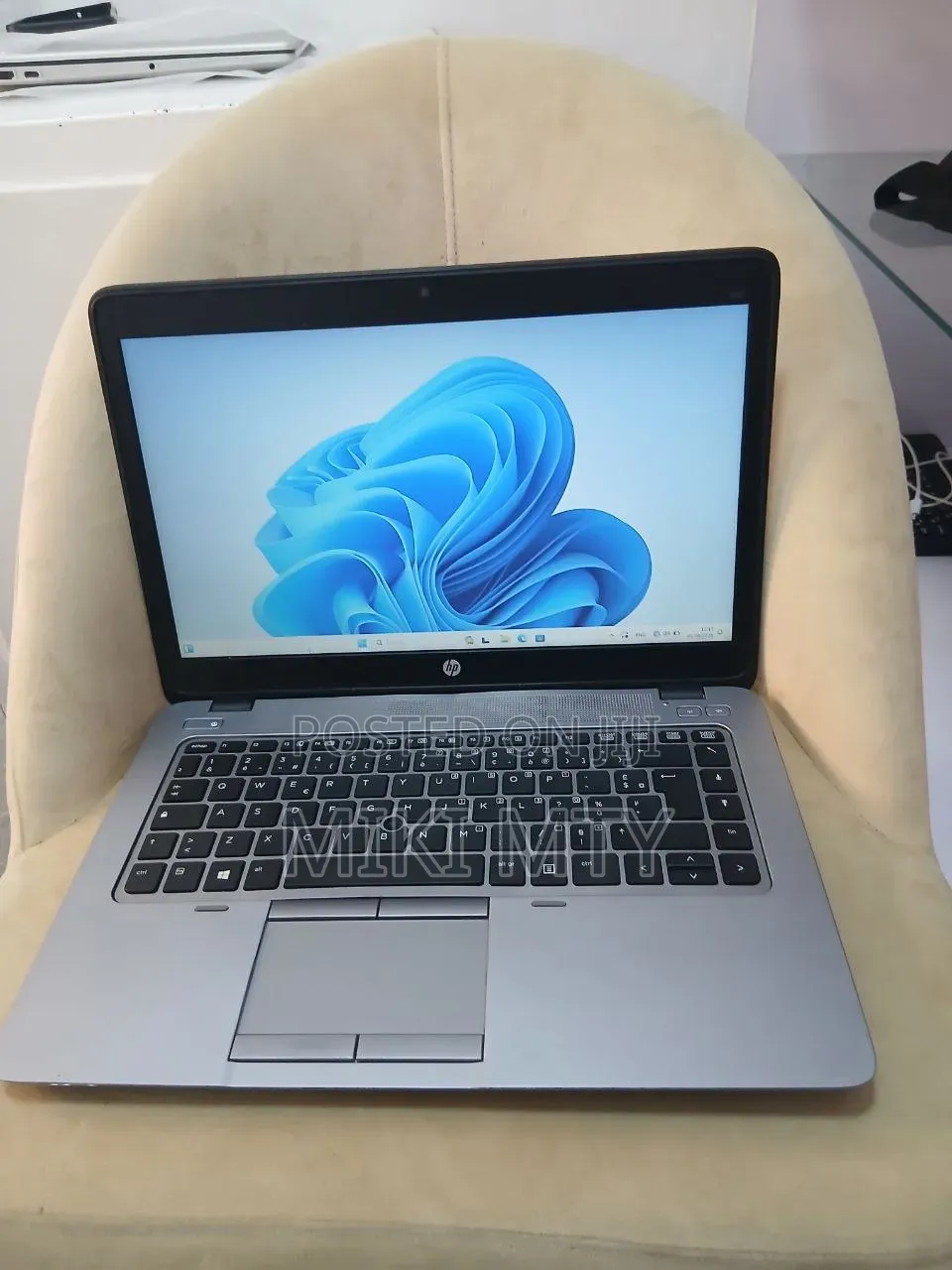 New Laptop HP EliteBook 840 8GB Intel Core i5 HDD 500GB