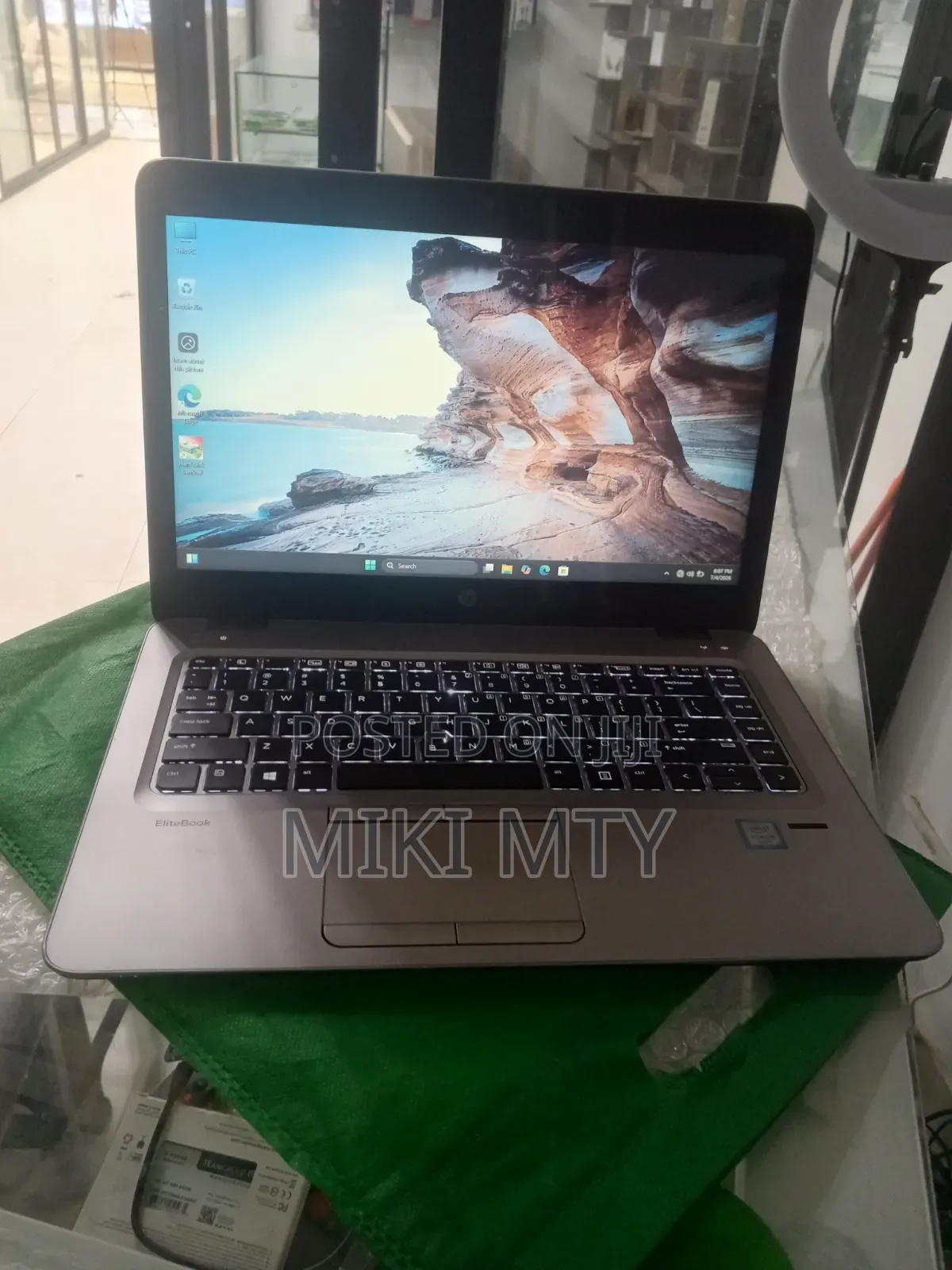 New Laptop HP EliteBook 840 8GB Intel Core i5 HDD 500GB