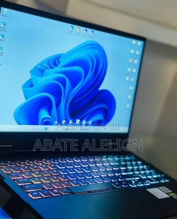 New Laptop HP Omen 15 16GB Intel Core i7 SSD 1T