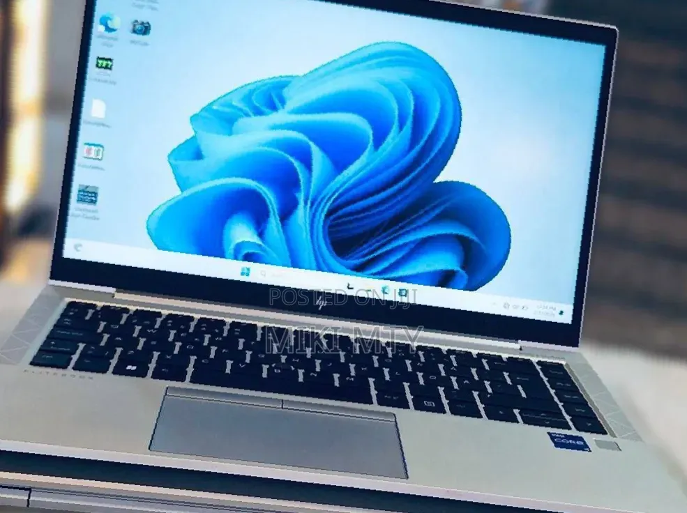 New Laptop HP EliteBook 840 16GB Intel Core i5 SSD 512GB